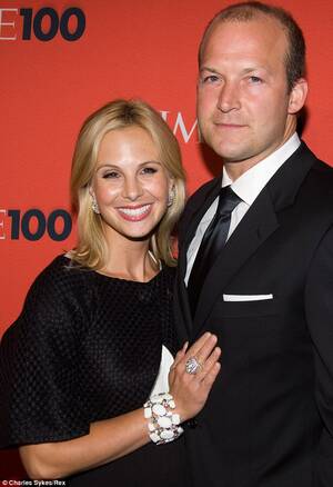 Elisabeth Hasselbeck Hardcore Porn - SNL joke Tim Hasselbeck was directed to porn instead of Obamacare | Daily  Mail Online