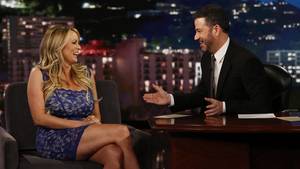 Jimmy Fallon Having Sex - Stormy Daniels on Jimmy Kimmel: porn actor casts doubt on denial of Trump  affair â€“ video | US news | The Guardian
