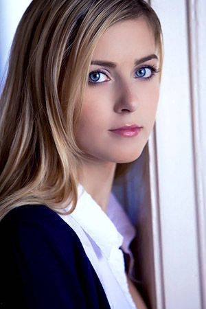 innocent beauty - Abigaile Johnson looks sweet and innocent, but she is a very bad girl (porn  star). But in our book that makes her one of the best. #badgirls