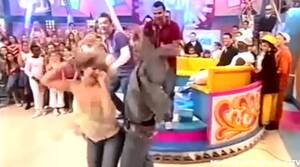 holly willouby tit lesbian sex - Holly Willoughby reveals her boob popped out of her dress and she vomited  live on kids' TV after boozy night out | The Sun