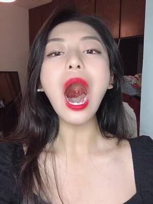 Asian Mouth Fetish Porn - Asia girl mouth and Uvula