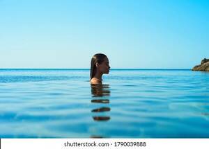 georgeous beach naked girl videos - 32,882 imÃ¡genes, fotos de stock, objetos en 3D y vectores sobre Naked on a  beach | Shutterstock