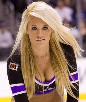 Nhl Ice Girls Interracial Porn - I'll have the legs with a side of Hooters (63 Photos) | Girls and Sexy women