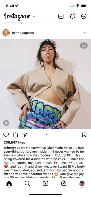 Demi Lovato Selena Gomez Porn Captions - Someone explain to me why Britney keeps posting this photo of Selena Gomez  : r/popculturechat