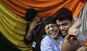 blackmail lesbian sex - India: gay sex decriminalized by top court in landmark ruling | CNN