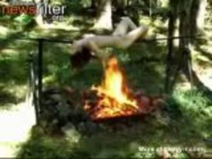 Cannibals Roasting Woman 3d Porn - Cannibals roasting a girl for dinner