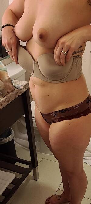 nice old tits - My natural 35-year-old titties