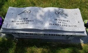 Hollie Stevens - Tia â€œHollie Stevensâ€ Kidwell Cash (1982-2012) â€“ Find a Grave GedenkstÃ¤tte