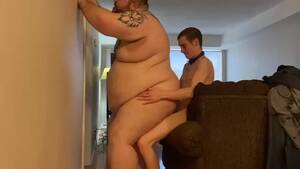 Fat Gay Man Fucking Skinny Guy - Fat man sits on skinny man's long cock and likes it - GotGayPorn.com