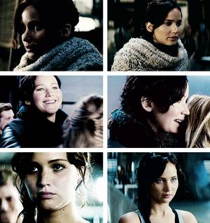 Catching Fire Hunger Games Katniss Porn - Katniss Everdeen + â€œCatching Fireâ€ deleted scenes. PornHunger Games ...