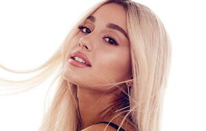 Blonde Porn Star Ariana Grande - Look, portrait, makeup, hairstyle, blonde, white background, singer,  beauty, Ariana Grande, Ariana Grande , section Ð´ÐµÐ²ÑƒÑˆÐºÐ¸ HD wallpaper | Pxfuel