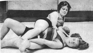 1930s lesbian porn - 1930s catfight porn - Lesbian female wrestler cartoon porn clips jpg 723x411