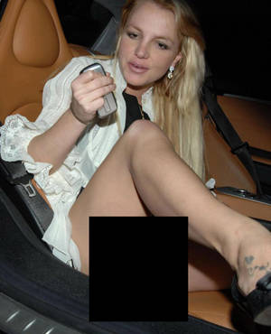 celebrity upskirt no panties more - Britney Spears - Upskirt - No panty - Shaven - Wardrobe malfunction