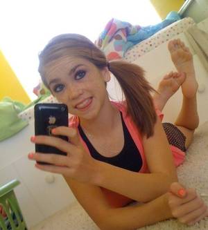 homemade girls feet - 