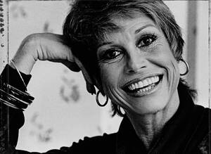 Mary Tyler Moore Xxx Videos - Mary Tyler Moore Talks Ordinary People, America's Sweetheart