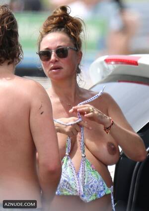 bondi beach topless video - Camilla Franks Topless at Bondi Beach in Sydney Australia - AZNude