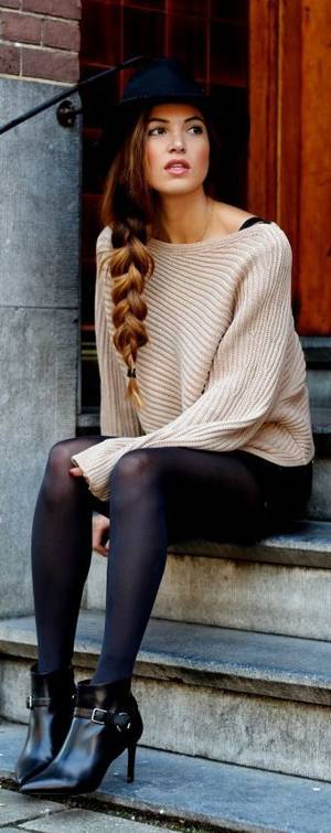 Lola Taylor Legg Porn - New Saint Laurent Boots on Saturday â€” Negin Mirsalehi