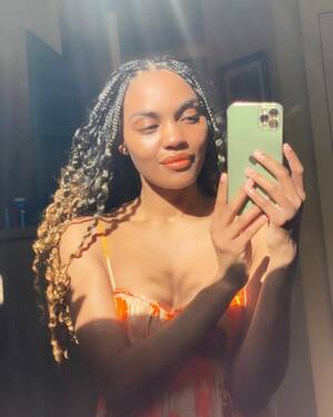 China Anne Mcclain Nude Porn - Best Anne McClain Posts - Reddit