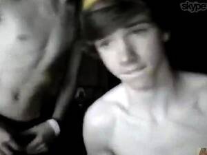 Homemade Boys Porn - Homemade Straight Boy(s) - anybunny.com