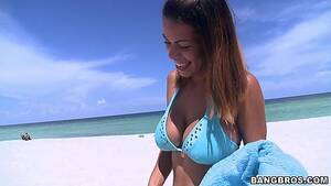 big breasted south beach - big tits beach - top rated - page 2 - Gosexpod - free tube porn videos