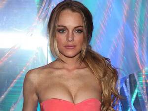Lesbian Porn Lindsay Lohan - Lindsay Lohan to reunite with former lesbian lover Sam Ronson? - Mirror  Online