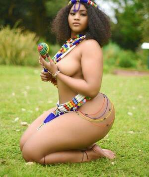 Fat Booty Yellow Bone Porn - Yellow Bone South African Woman with Big Ass Scantily Clad in Traditional  Attire â€“ Airtime Chicks