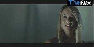 Alien Vs Predator Lesbian Porn - Kristen Hager Underwear Scene in Aliens Vs. Predator: Requiem - Tnaflix.com