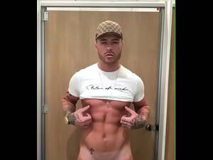 giant cock show off - Big Dick Guy Showing Off - XVIDEOS.COM