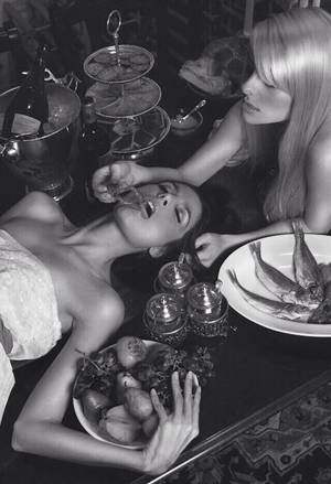 Food Porn Black Lesbian - Miss the fish course ladies .