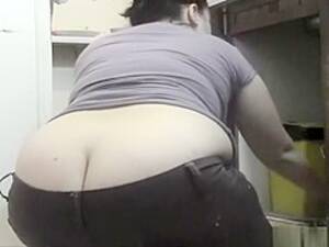 chubby girl injection - Medical ass butt injection - PornZog Free Porn Clips