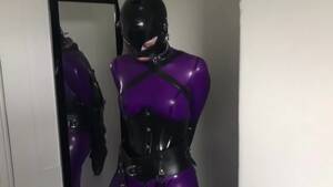 latex brunette armbinder - BoundHub - Rubber armbinder