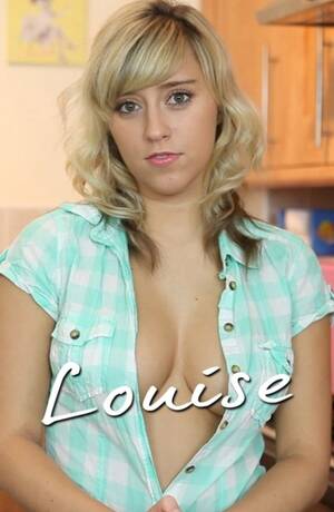 Amateur Cleavage Porn - Amateur Cleavage Nude & Porn Pics - ViewGals.com