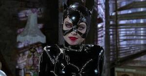 Michelle Pfeiffer Catwoman Porn - What did you think of Michelle Pfeiffer's portrayal of Catwoman & Selina  Kyle in Batman Returns (1992)? : r/batman