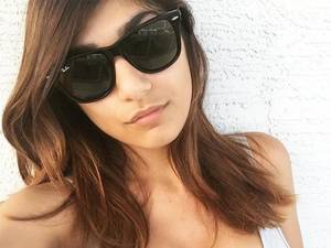 Beautiful Porn Actress Lebanon - Mia Khalifa is a Beautiful Lebanese Porn Actress - Tibba