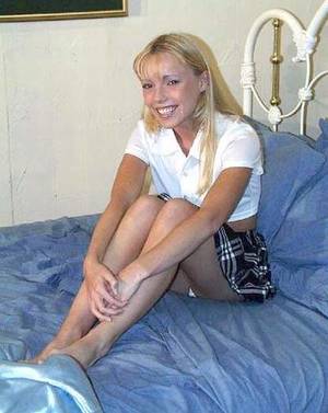 kelly ripa upskirt pussy exposed - Olsen upskirt