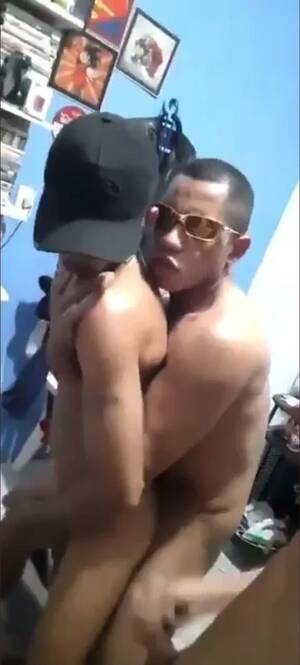 Bromance Fuck - Bromance Gamers end up fucking - ThisVid.com em inglÃªs