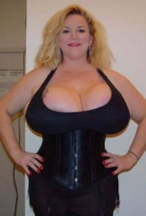 chessie moore gangbang clips - Free Chessie Moore Porn Videos from Thumbzilla