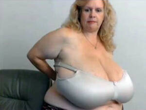 fat mom nipples - Boobs and Nipples: Webcam show with fat blondeâ€¦ ThisVid.com