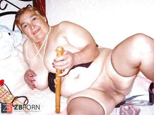 Columbian Grandma Porn - Colombian granny Bell (very first set)