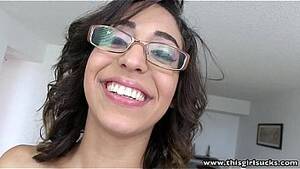 Cute Mexican Girl Porn Glasses - glasses latina' Search - XNXX.COM