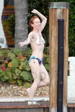 kathy griffin upskirt pussy - Comedian Kathy Griffin Dances Topless By A Road In Miami Candid Photos |  jonny 2 names