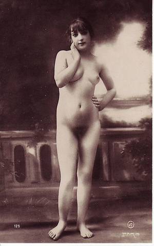 1910s nudes - 1910s Nudes savory File Foto of staning nude woman by Electric Light Photo  Gallery Toronto jpg