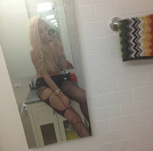 Amanda Bynes Pantyhose Porn - May | 2013 | Kidz Showz