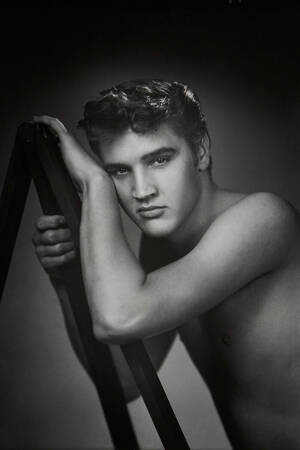Elvis Presley Nude Porn - ELVIS PRESLEY BEEFCAKE SHIRTLESS NUDE RARE PHOTO gay interest BUY 2, GET 1  FREE | eBay