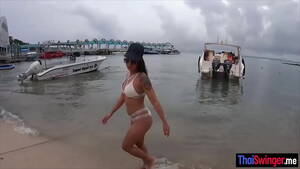 asian beach tease - Beach tease and romantic fuck with Thai wifey - XVIDEOS.COM