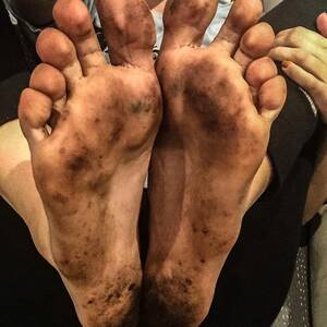 Miley Cyrus Foot Porn - Miley Cyrus : r/celebrity_soles