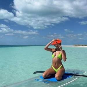 hailey beach - Hailey Bieber wows in thong bikini as she shares close-up pic of peachy  derriÃ¨re - Daily Star