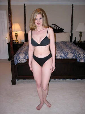 Mature Amateur Softcore Porn - amateur matures and girls in hot lingerie softcore -  amateur_mature_set_1637-28094 Porn Pic - EPORNER