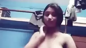 desi gf cam - Desi Girlfriend Exposing Boobs On Cam For Her Lover indian sex tube