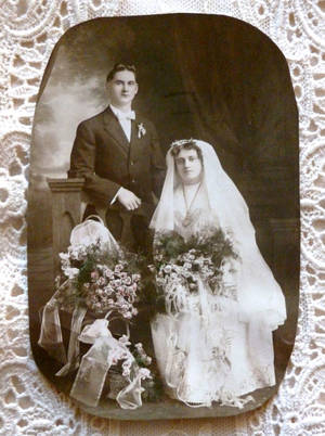 1800s Vintage Porn Negro - Antique Wedding Photograph, Bride and Groom Photo with Gorgeous Flowers,  late 1800's, or early 1900's